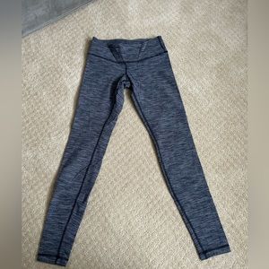 Gray/black lululemon leggings